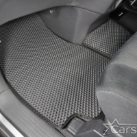 Автомобильные коврики EVA на Toyota Estima III пр.руль (2006-2019)