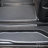 Двухслойные коврики EVA на Toyota Vellfire I пр.руль (2008-2014) 2 ряд - 2 места